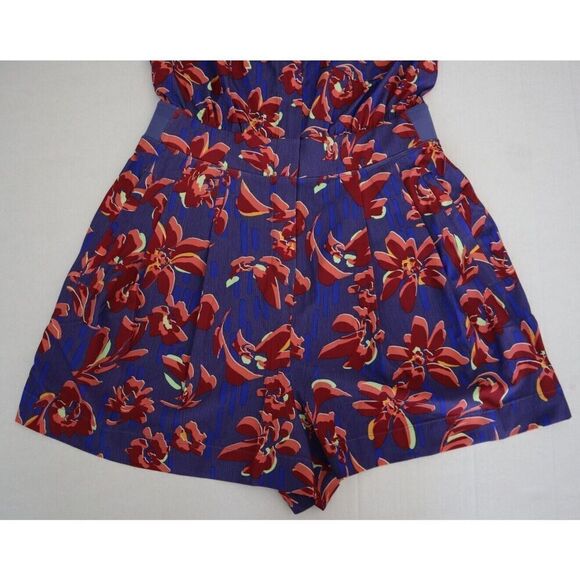 Athleta 607139-04 Women's Petite Sz 2P Purple Floral Brooklyn Utility Romper - Picture 6 of 9